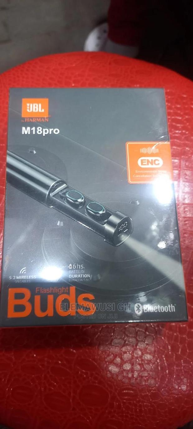 JBL M18 Pro Wireless Earbuds · Photo 4