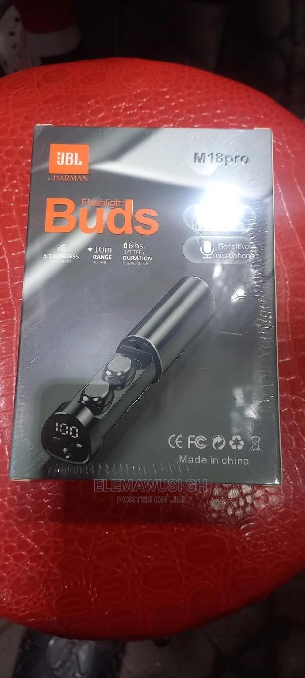 JBL M18 Pro Wireless Earbuds · Photo 5
