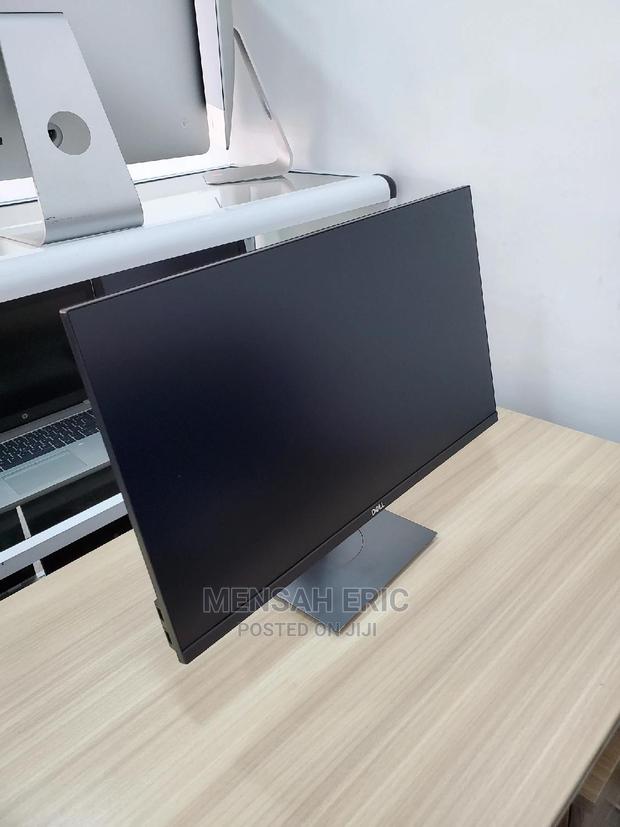 24"Inches Dell Edgeless Moniitor · Photo 7