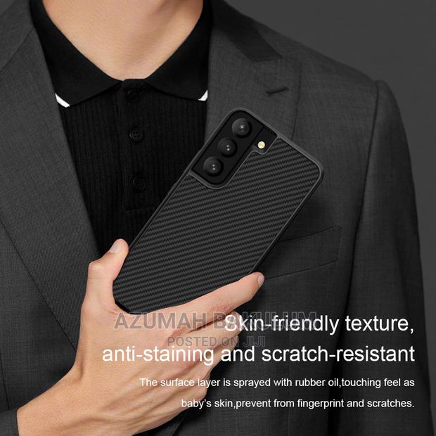 Samsung Galaxy S22 Synthetic Fiber Back Case