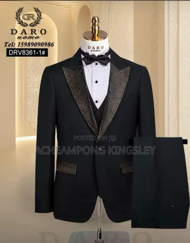 Men Tuxedos · Photo 1