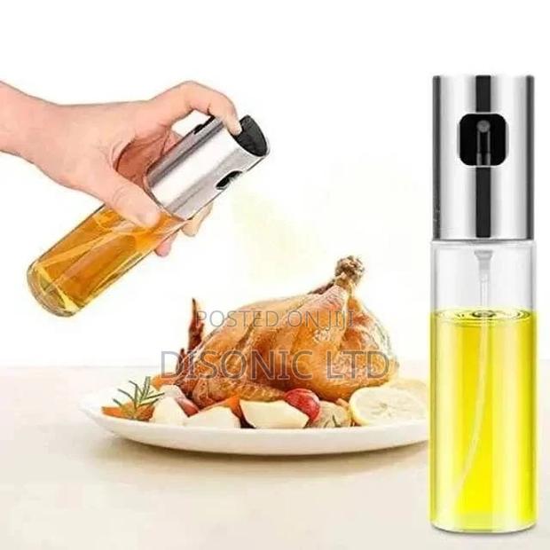 Oil And Liquid Spraying Bottle · Photo 1