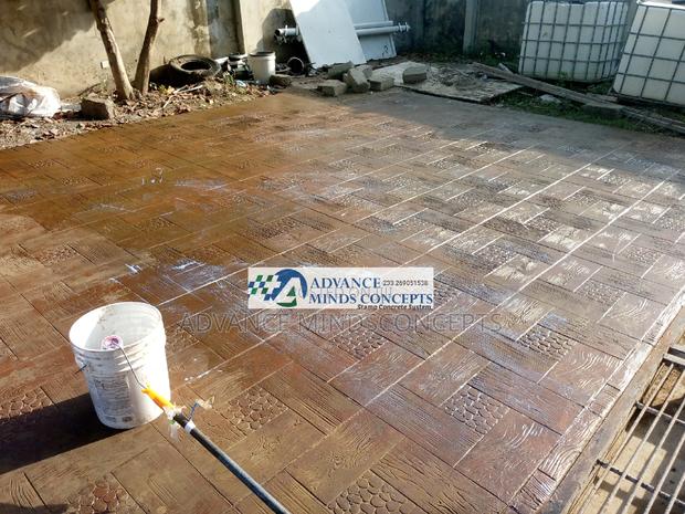Wood Square (Concrete Stamp) · Photo 8
