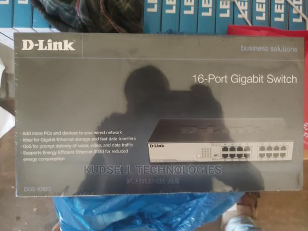 Dlink 16 Port Gigabit Switch · Photo 1