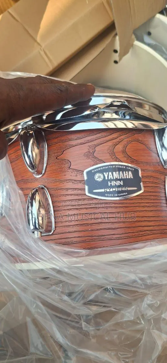 Yamaha Five Set Drums · Photo 1