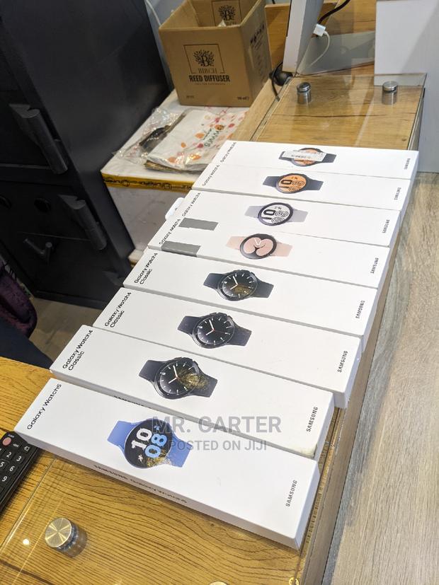 Original Samsung Galaxy Watches · Photo 3