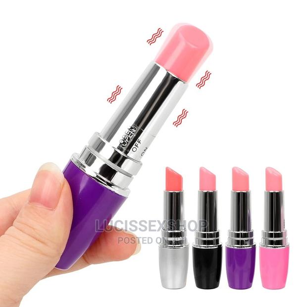 Lipstick Vibrator (Battery) · Photo 3