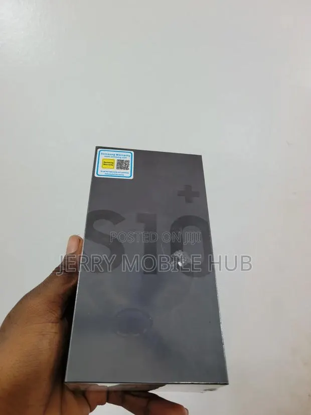 New Samsung Galaxy S10 Plus 128 GB Black · Photo 1