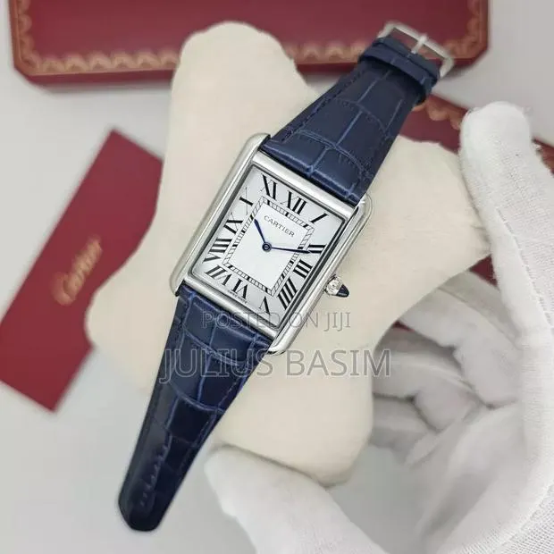Cartier Watch in Box · Photo 1