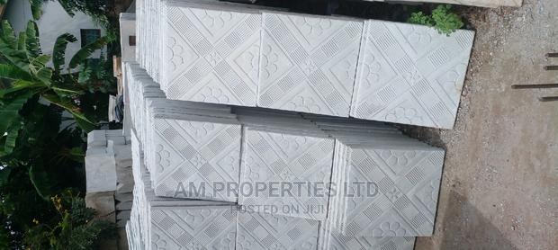 Quality Kerbs, Pavement Blocks And Slabs · Photo 2