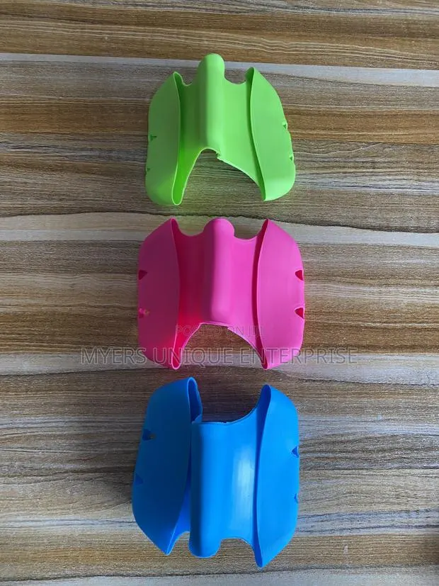 Sink Sponge Holder - Silicone Drain Caddy - Hanging Type · Photo 1