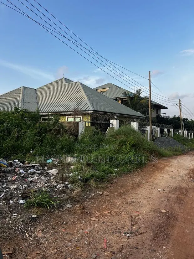 Title Full Plot for Sale at Lakeside Hills, Cancer Hospital · Photo 1