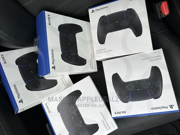 Ps5 Dual Sense Wireless Controllers · Photo 2