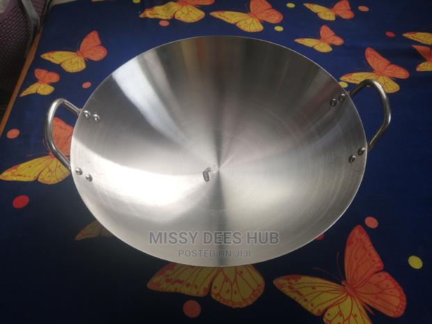 Stainless Steel Wok - 45cm · Photo 3