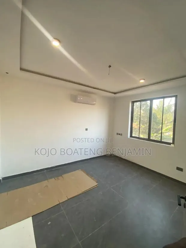 2bdrm Apartment in Lake Side Estate for rent · Photo 3