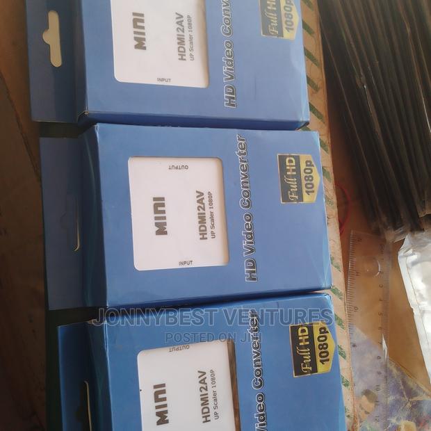 HDMI to AV Converter · Photo 2