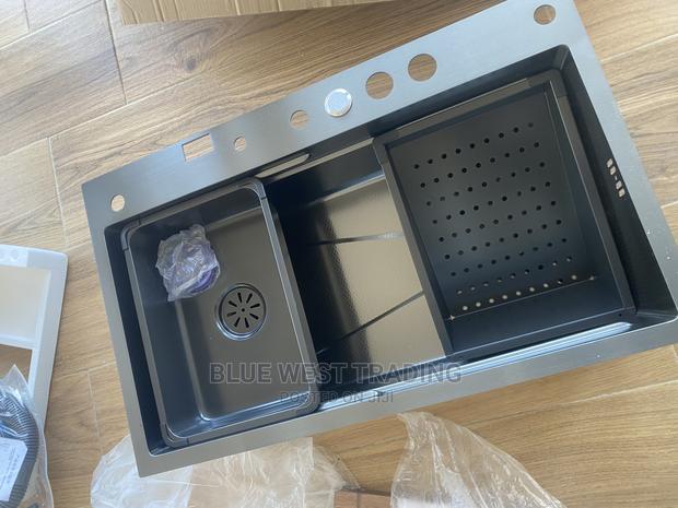 Smart Kitchen Sink - Waterfall Kitchen Sink · Photo 3