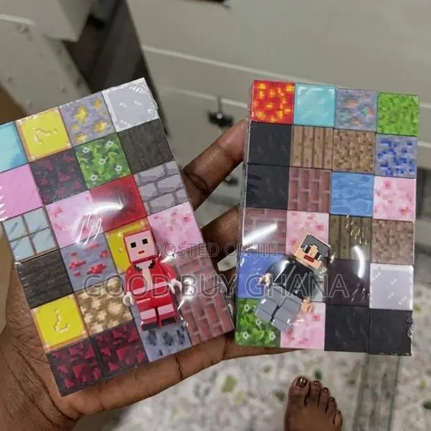 Minecraft Magnetic Cube Building Blocks Toy · Photo 1