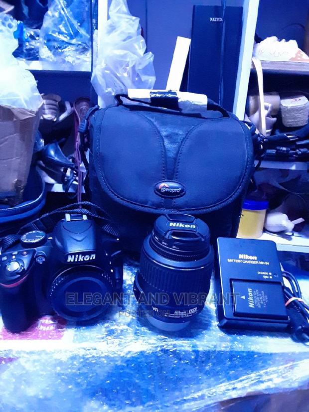 Nikon D3200 in Very Little Use Condition · Photo 1