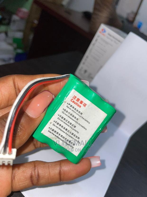 Huawei Battery for Routers - E5172 · Photo 3
