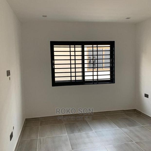 3bdrm Duplex in Dr Roko, Adenta for sale · Photo 6