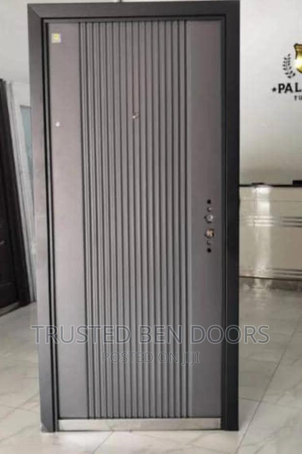 Paladin Special Security Doors [Single And One And Half] · Photo 1
