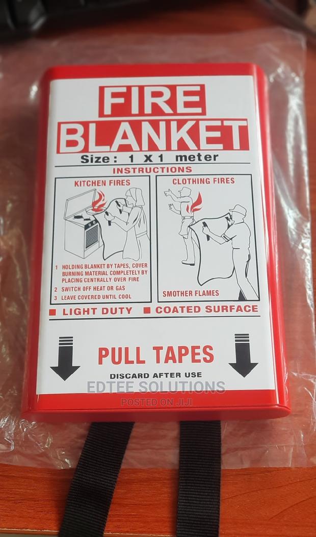 Brand New Fire Blanket 1m X 1m · Photo 1