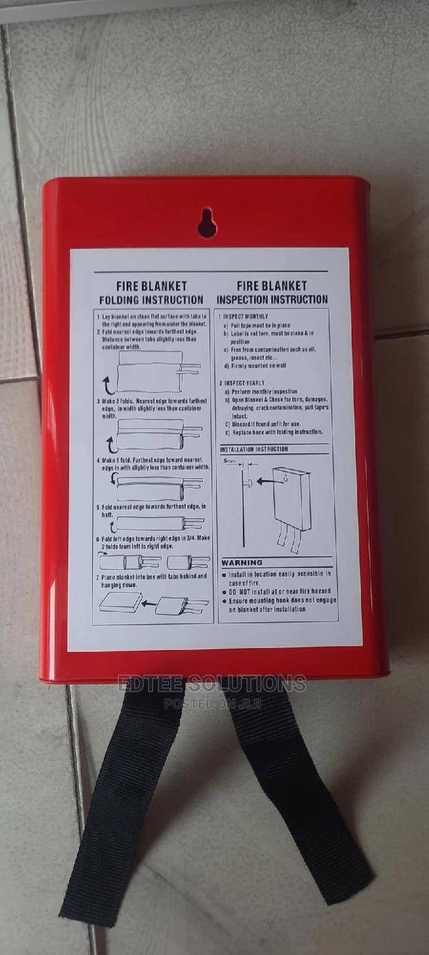 Brand New Fire Blanket 1m X 1m · Photo 3