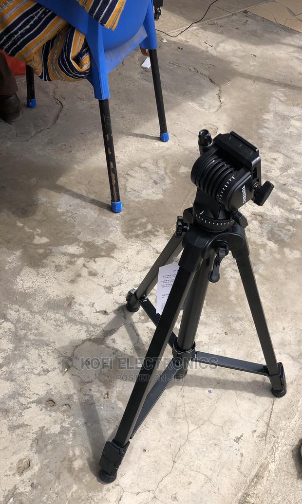 Sealed in Box VCT 860AV Tripod for DSLR Photo and Video · Photo 1
