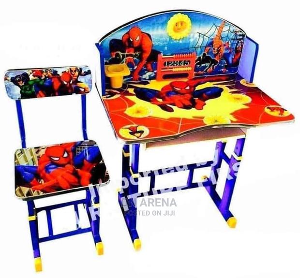 Kids Cartoon Characters Table and Chairs · Photo 1