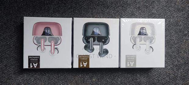 Ear Buds And · Photo 3