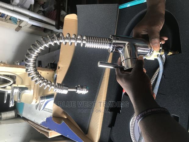 Pull Out Sink Tap - Pull Out Sink Faucet VADO · Photo 7