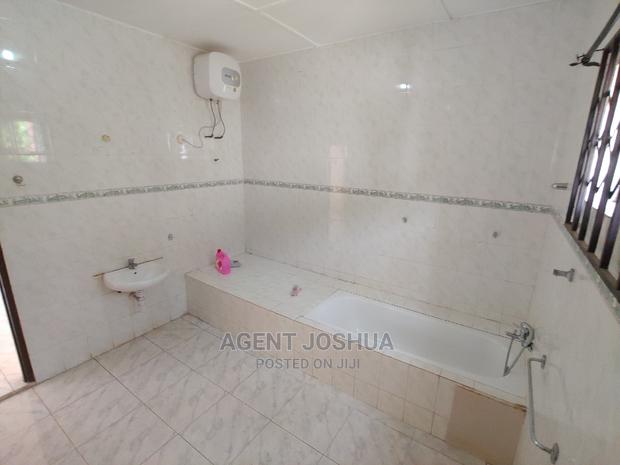 5bdrm House in Manet Court Estate, Spintex for rent · Photo 8