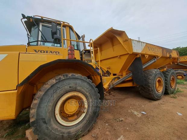 Adt Articulated Dump Truck for Sale · Photo 6