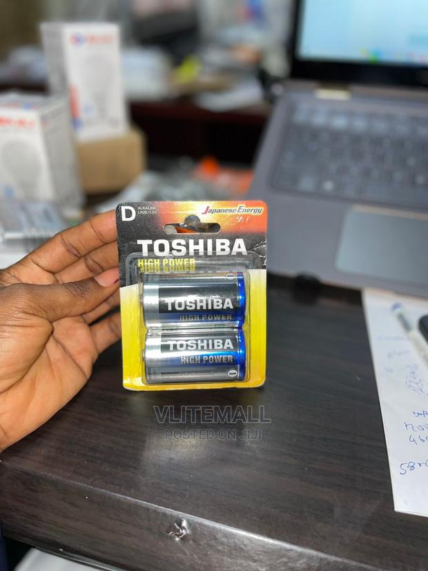 1.5V High Power Alkaline D Size Battery Toshiba LR20 · Photo 2