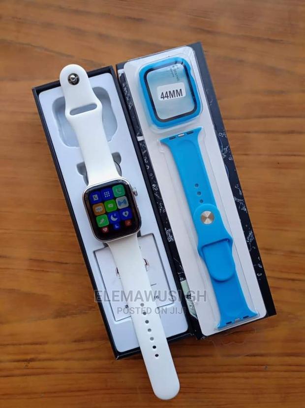 Series 7 Z36 Smart Watch · Photo 4