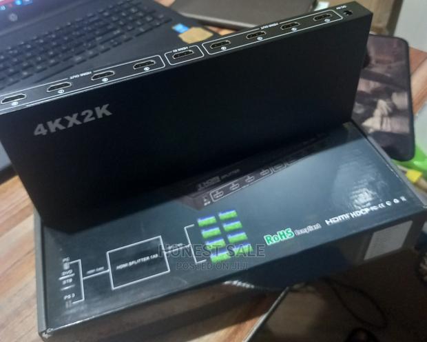 HDMI Splitter . 1 Input to 8 Output · Photo 1