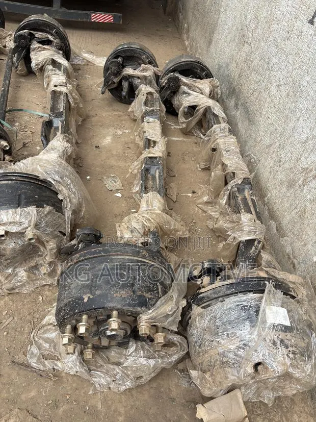 Front Axle Sinotruk · Photo 1