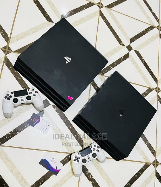 10 Games PS4 PRO · Photo 1