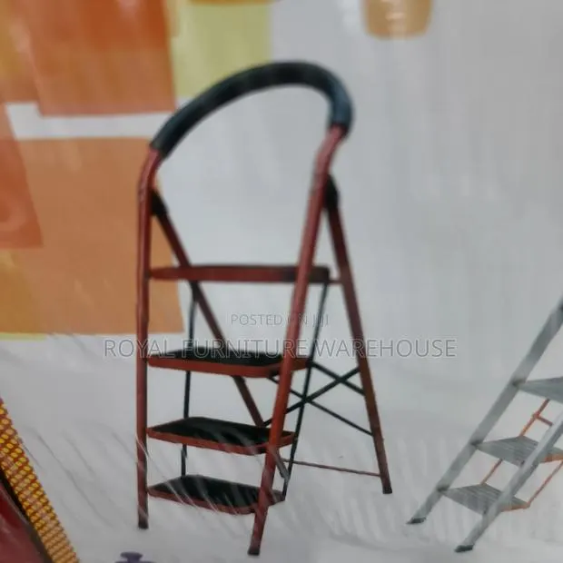 5 Steps Metallic House Hood Ladder · Photo 1