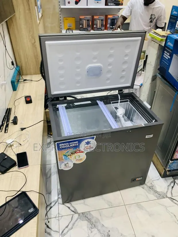 Hot Deals on Chest Freezer Single Door Nasco NAS-420 · Photo 1