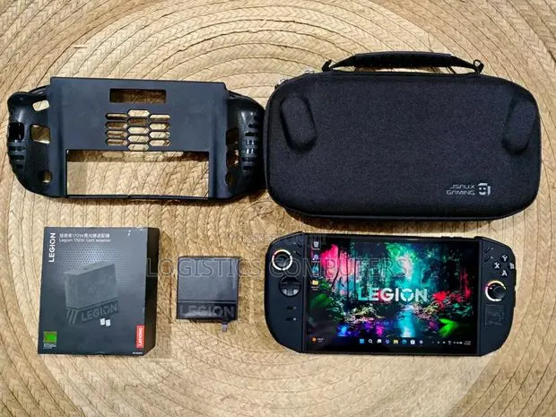 Lenovo Legion Go 2 · Photo 1