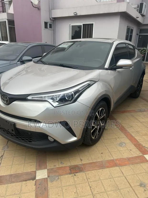 Toyota C-HR 2020 · Photo 1