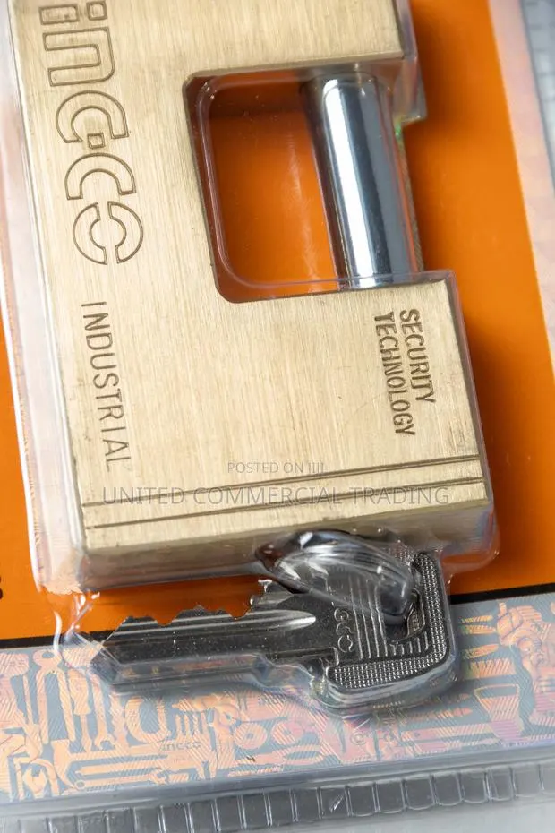 Padlock (Heavy Duty Brass Block) · Photo 1