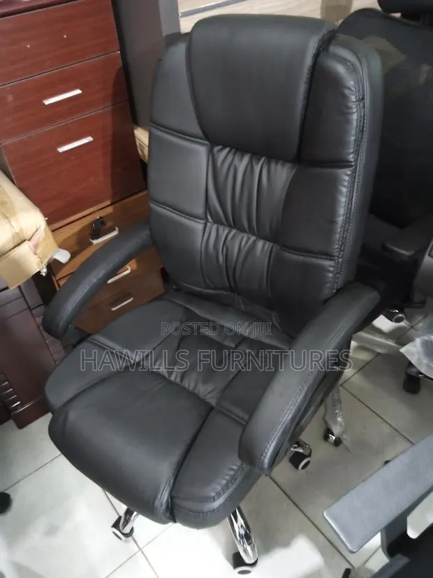 Office Chair · Photo 1