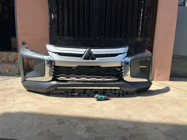Mitsubishi L200 / Triton 2019 Front Bumper Complete · Photo 1