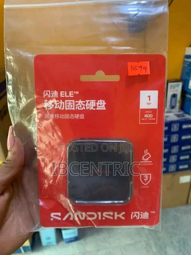 SanDisk ELE Mini Portable SSD Hard Drive · Photo 1