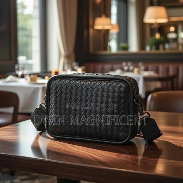 Unisex Waterproof Side Bags · Photo 1