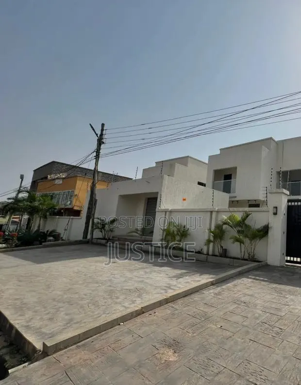 4bdrm House in Ashongman Estate for rent · Photo 1
