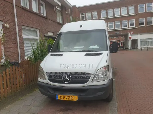 Mercedes-Benz Sprinter 2008 White · Photo 1